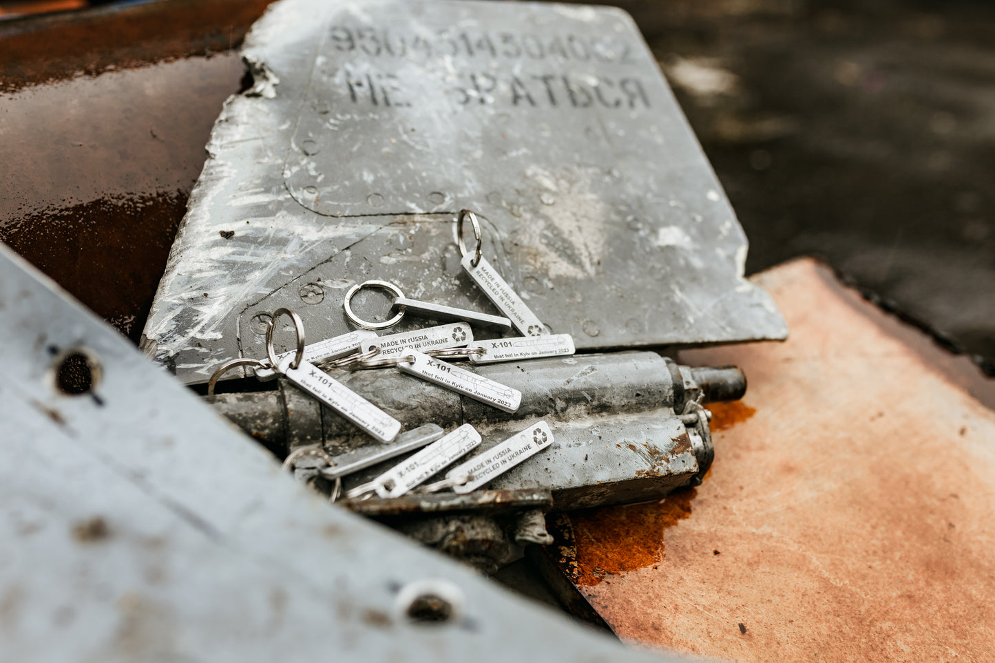 Keychain made from a downed X-101 missile 4